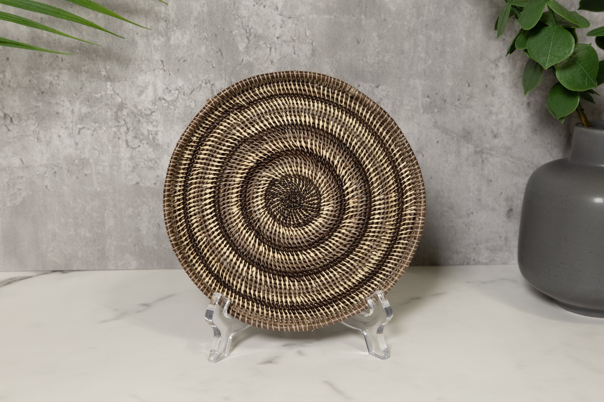 Circular Target Design Basket Plate
