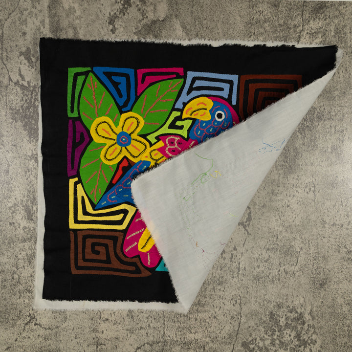 Fantasy Blue Yellow And Red Parrot Bird Mola