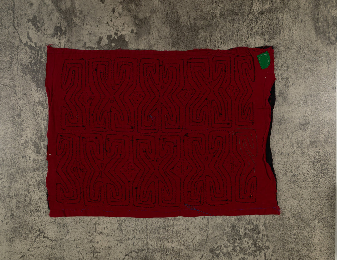 Black And Red Classic Design Mola