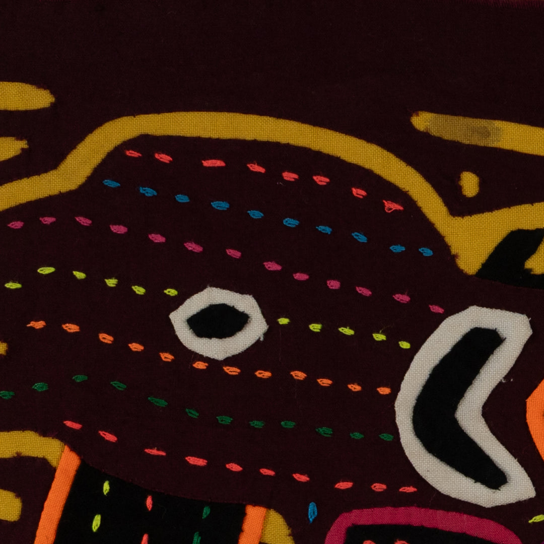 Burgundy And Gold Iguana Lizard Reptile Mola