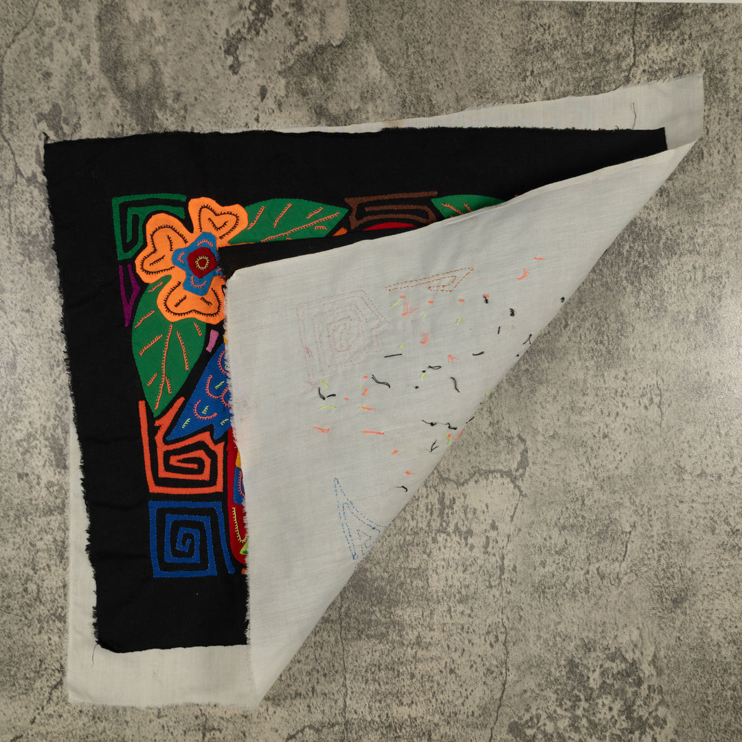 Fantasy Blue Red And Yellow Two Parrot Mola