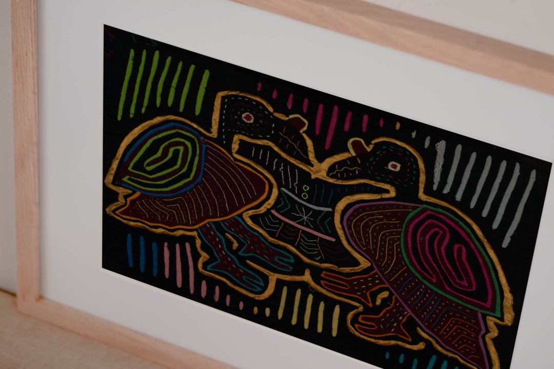 Black And Maroon Rainforest Bird Critters Mola