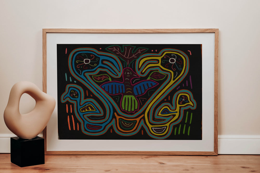 Blue And Yellow Gorgeous Bird Mola