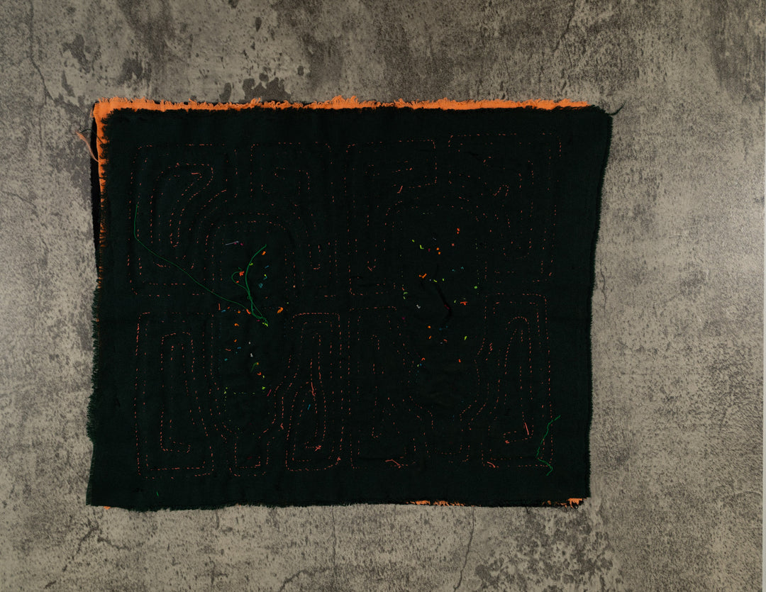 Black And Gold Baby Bottles Mola