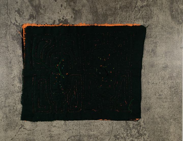 Black And Gold Baby Bottles Mola