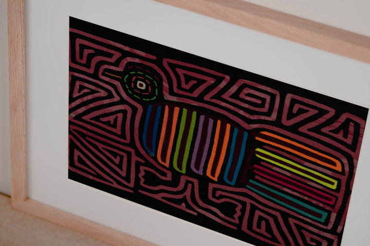 Vintage Special Background Material Bird Mola