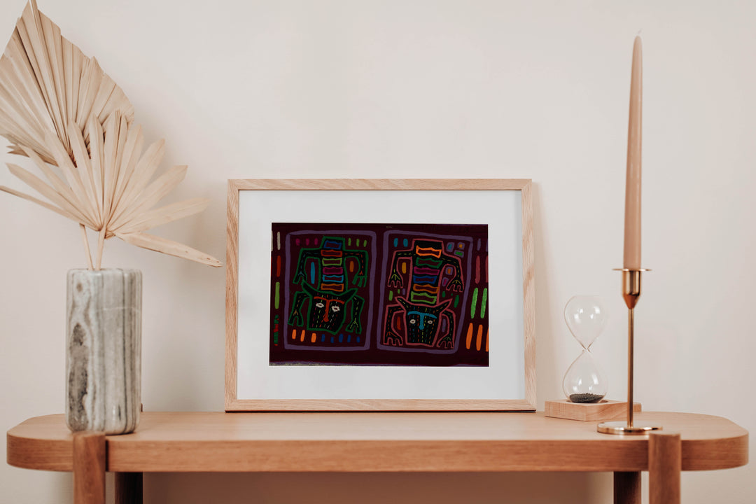 Classic Maroon And Purple Kitty Cat Jaguar Mola