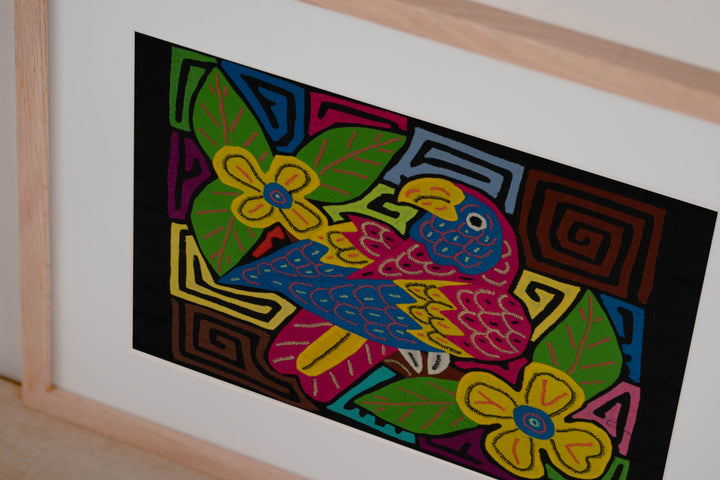 Fantasy Blue Yellow And Red Parrot Bird Mola