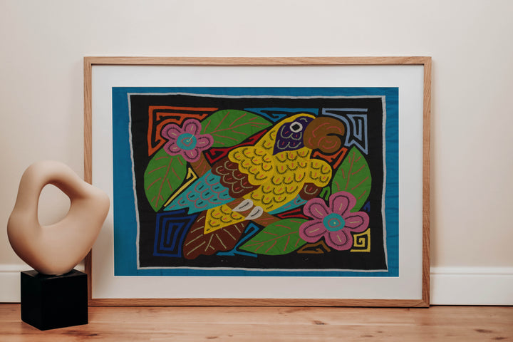 Fantasy Yellow And Green Parrot Bird Mola