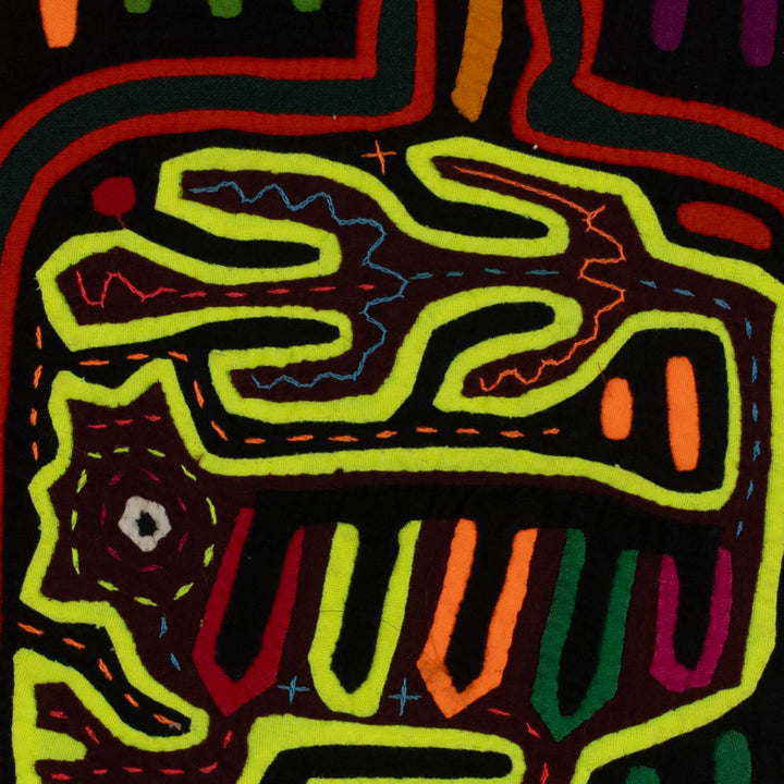 Rainbow Colors Tree Squirrel Mola