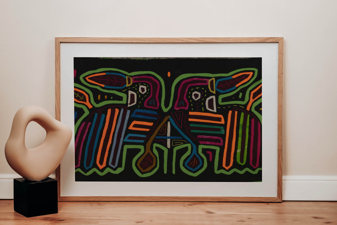Classic Black And Green Rainforest Bird Mola