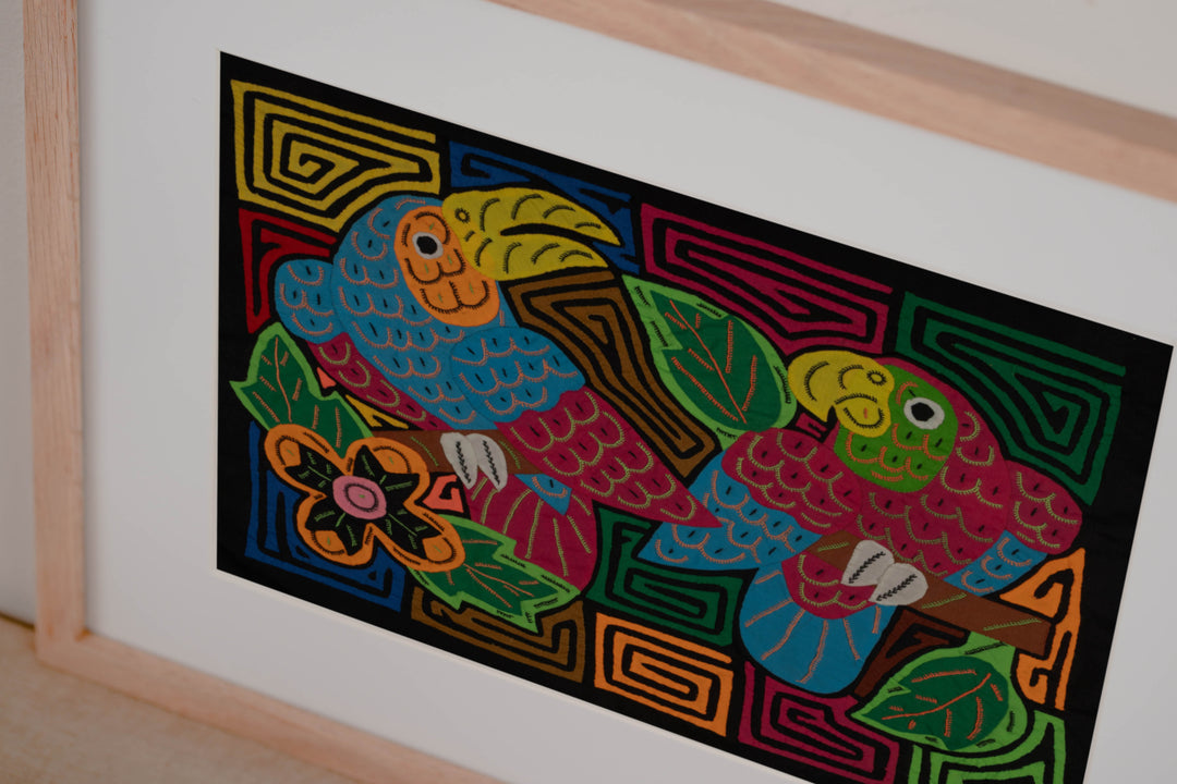 Macaw &amp; Toucan Mola