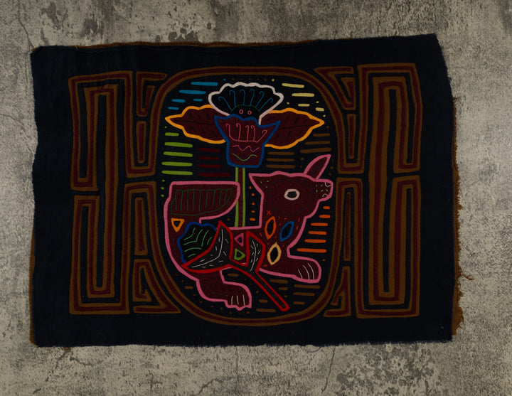 Classic Design Black And Brown Puppy Dog Mola