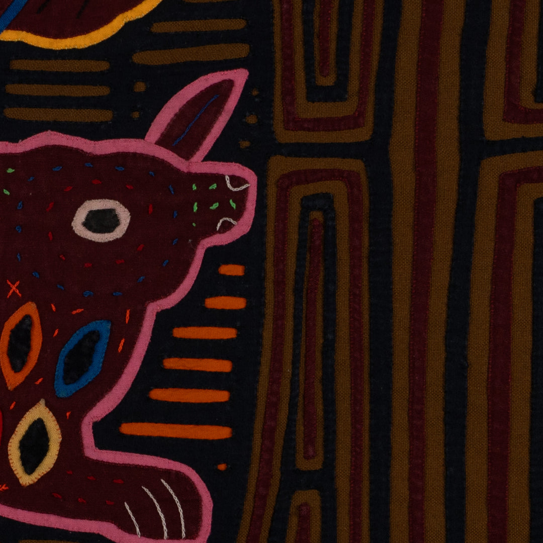 Classic Design Black And Brown Puppy Dog Mola