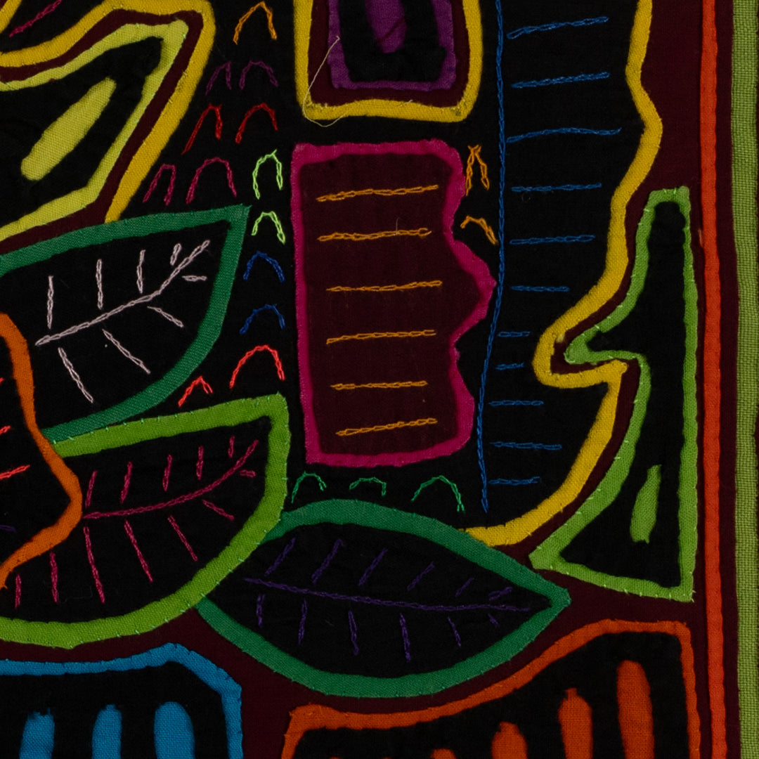 Rainbow Colors Lovebird Mola