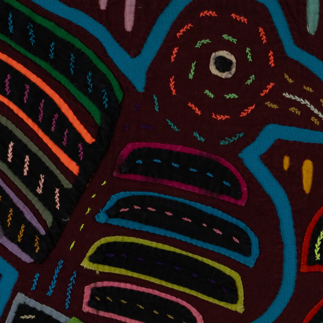 Maroon And Turquoise Kingfisher With Fish Mola