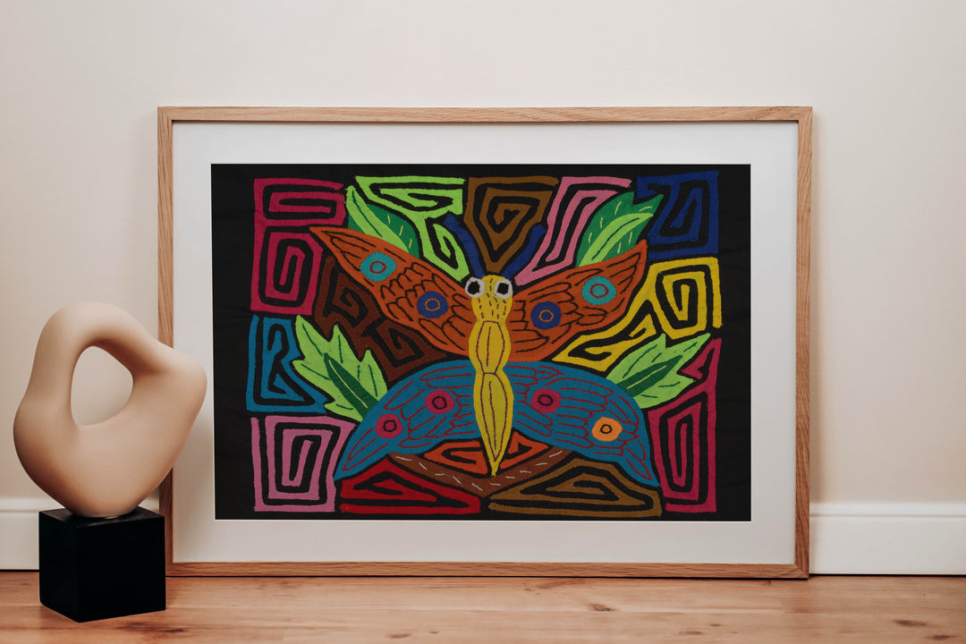 Yellow Jungle Morpho Butterfly with Leaves Mola