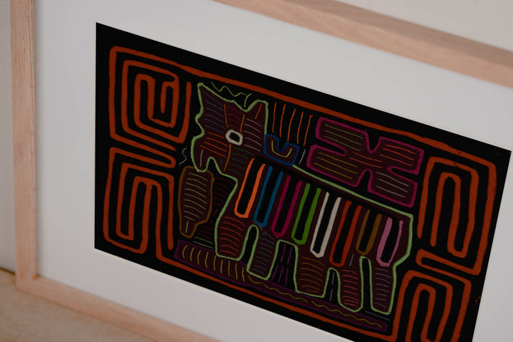 Classic Black And Orange Lonely Puppy Dog Mola