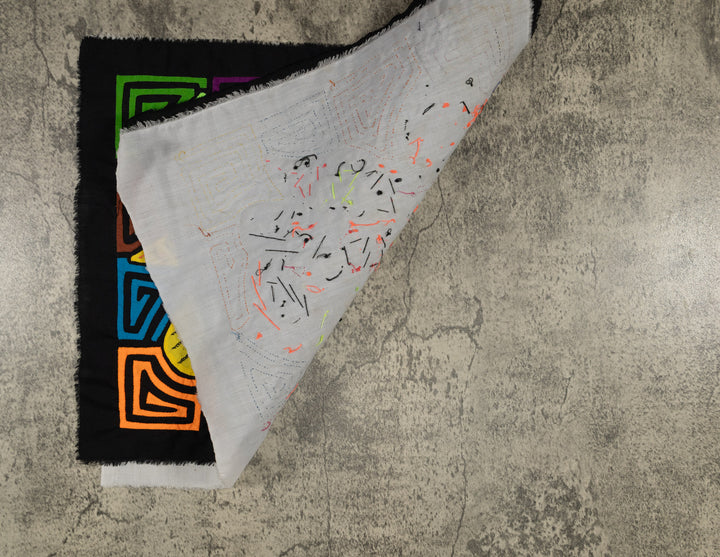 Tropical Parrot Family Mola