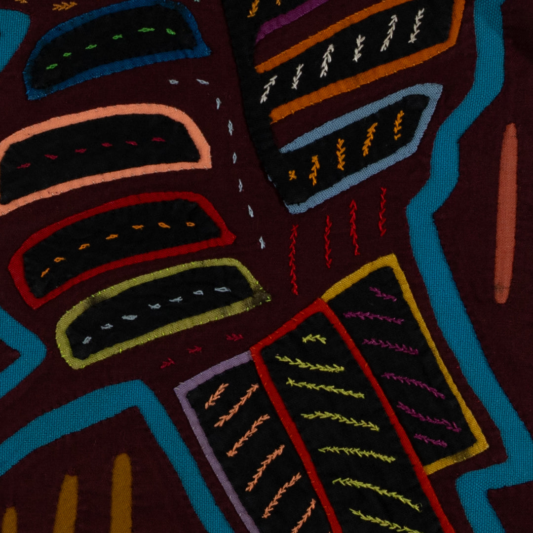 Maroon And Turquoise Kingfisher With Fish Mola