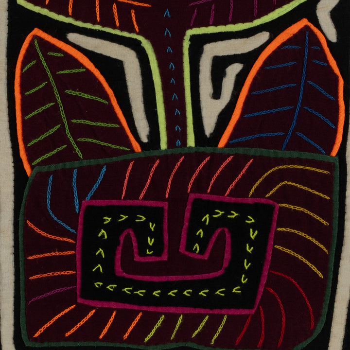 Black And White Potted Plant Mola