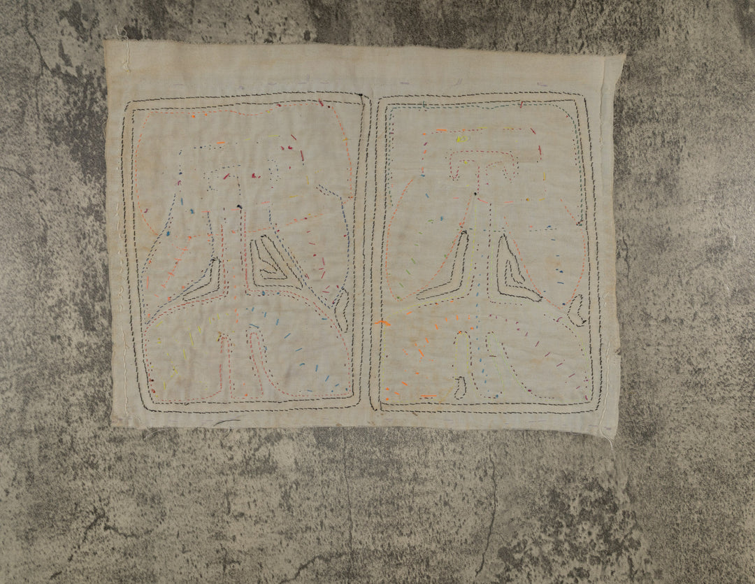 Black And White Potted Plant Mola