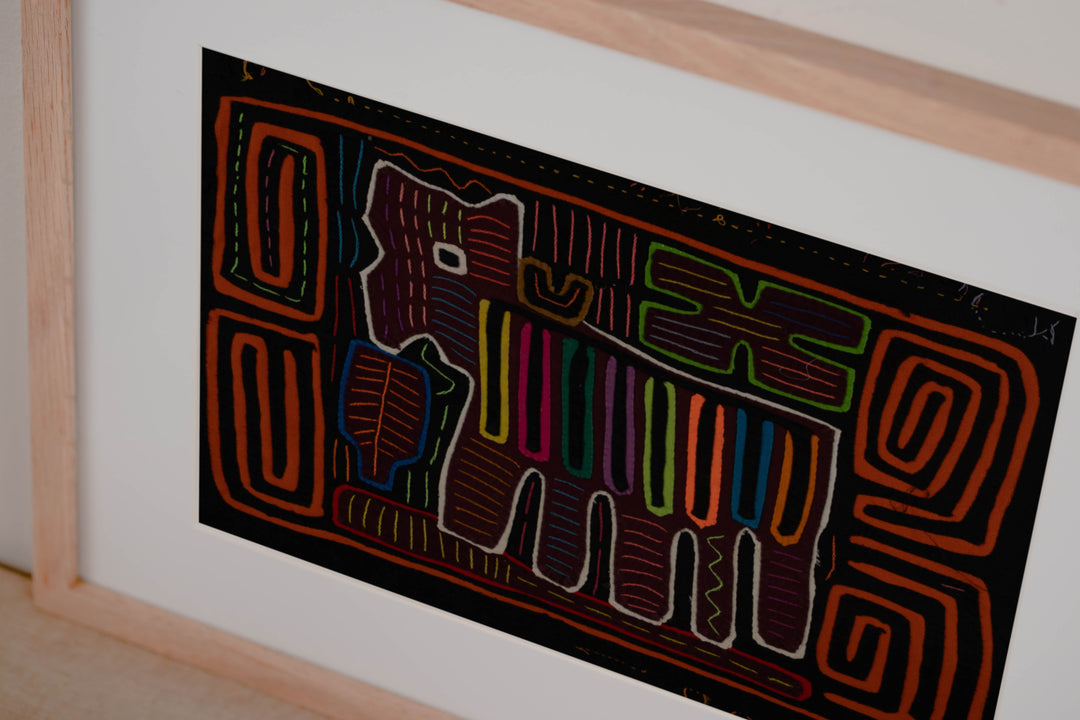 Classic Black And Orange Lonely Puppy Dog Mola
