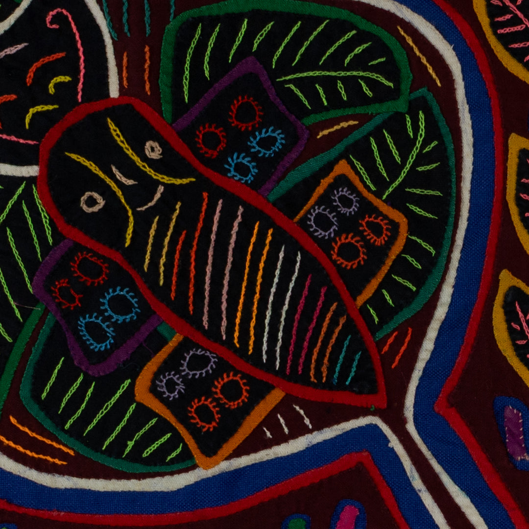 Burgundy White And Blue Bumblebee Mola