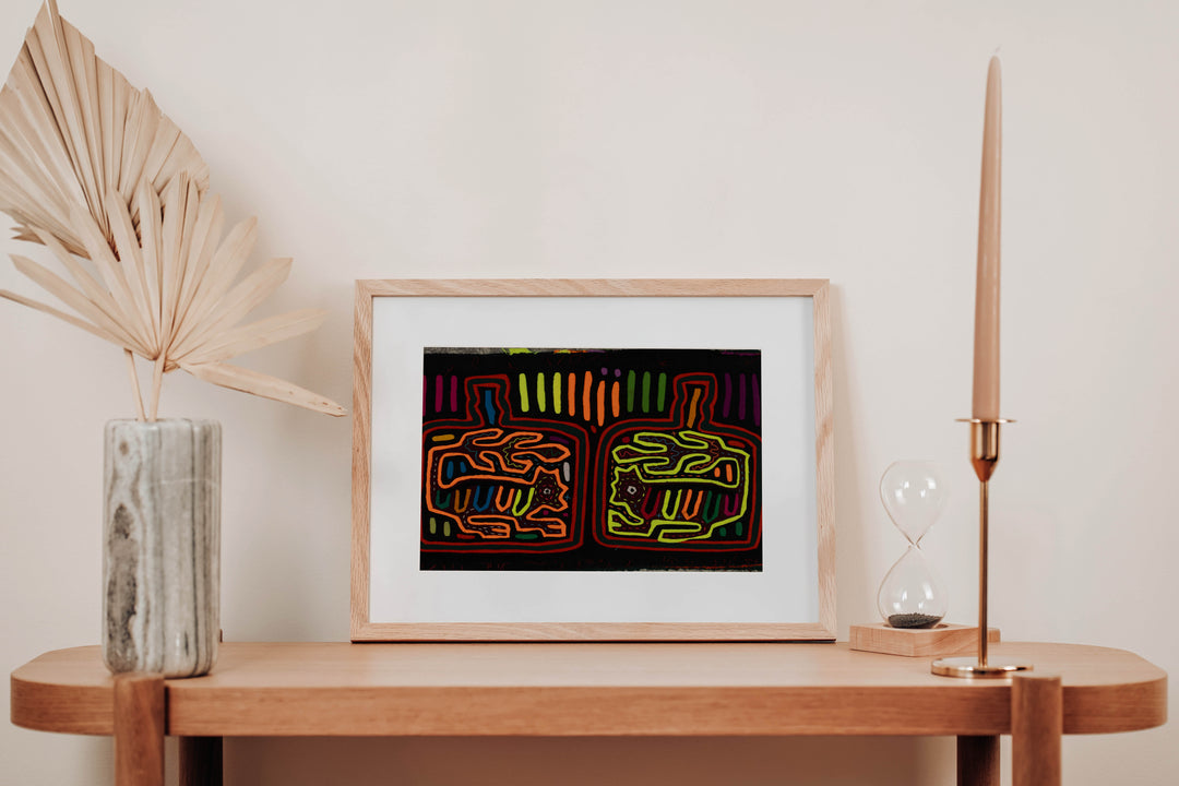 Rainbow Colors Tree Squirrel Mola