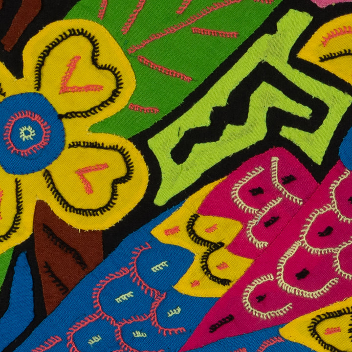 Fantasy Red Blue And Yellow Parrot Bird Mola