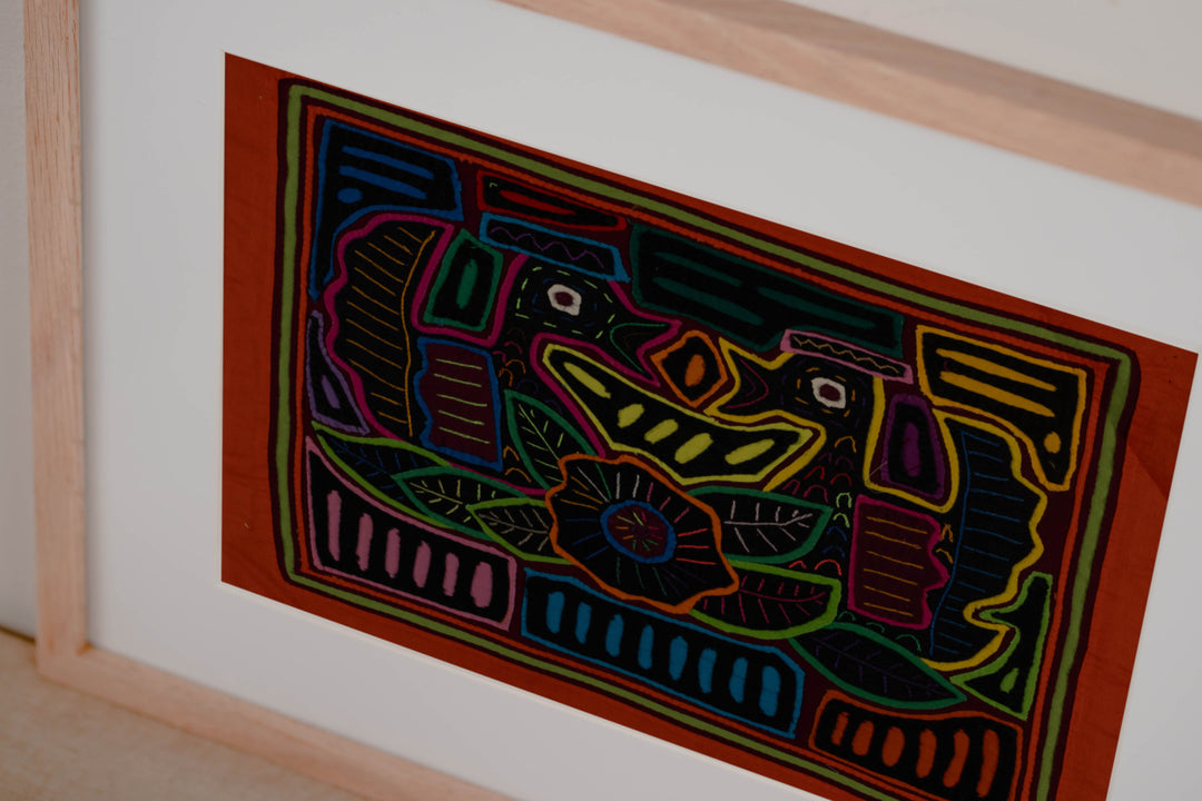 Rainbow Colors Lovebird Mola