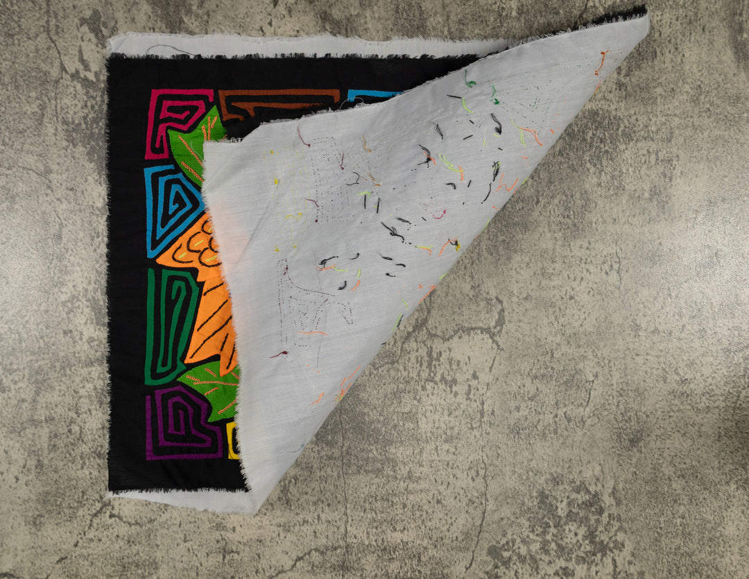 Three Colorful Parrots with Flowers Mola