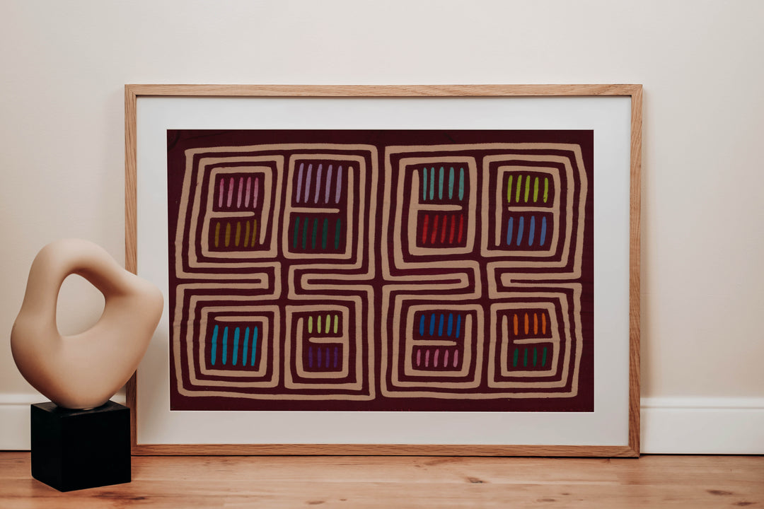 Traditional Burgundy And Cream Classic Design Mola