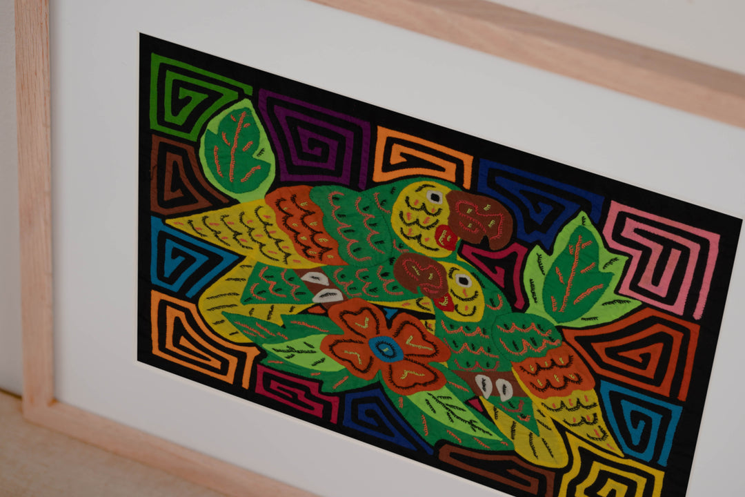 Tropical Parrot Family Mola