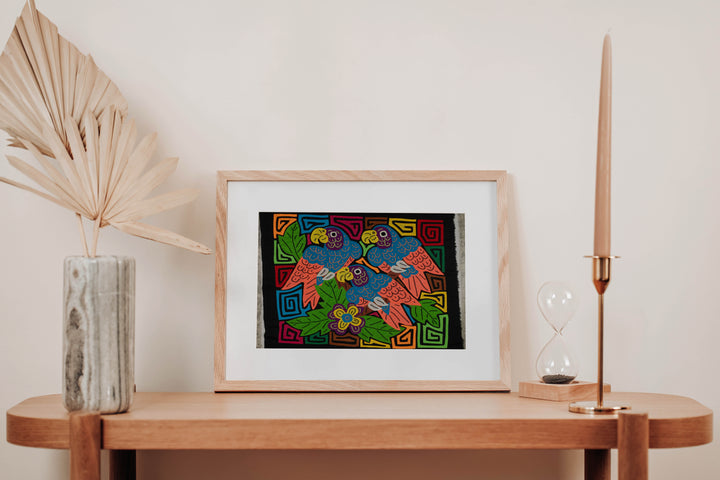 Panama Parrot Trio Mola