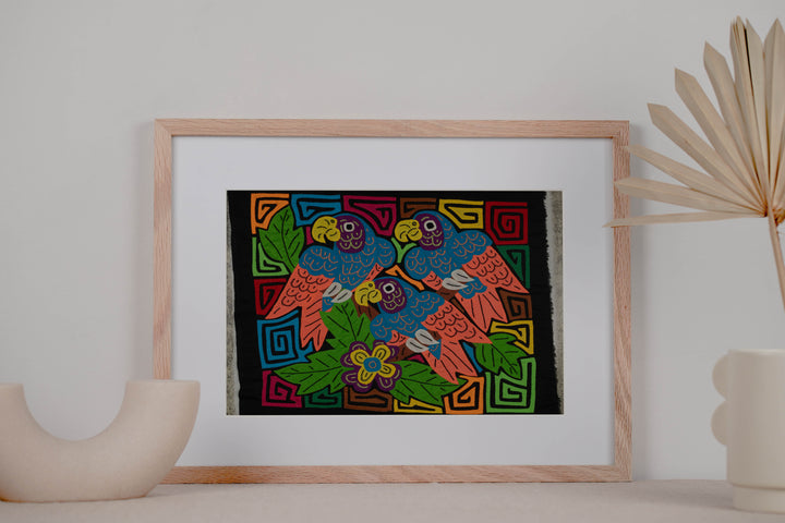 Panama Parrot Trio Mola