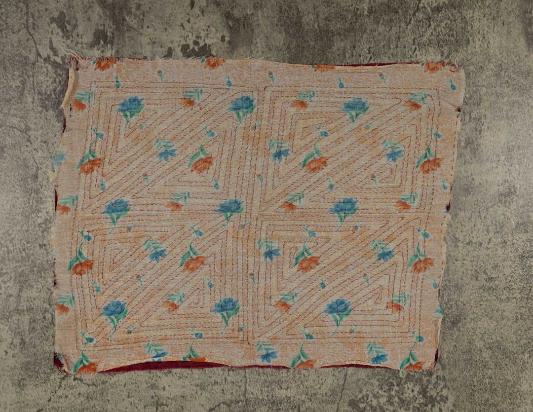 Vintage Background Material ZigZag Mola