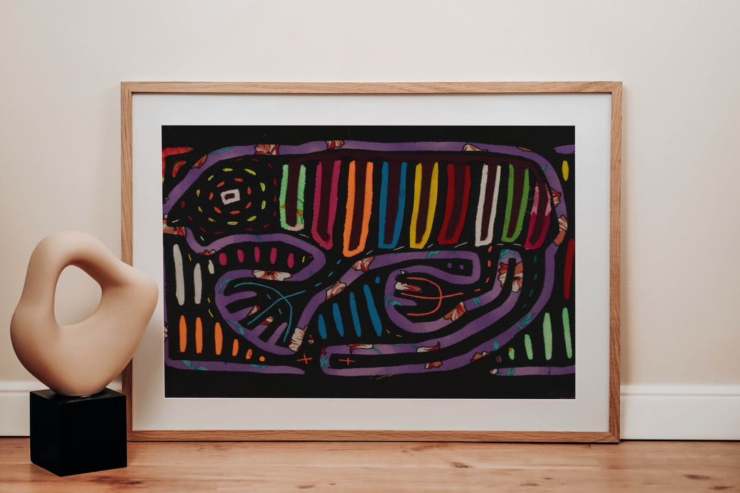 Vintage Black And Purple Gecko Mola