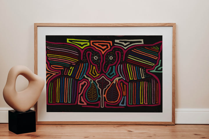 Rainbow Colors Lovebird Mola