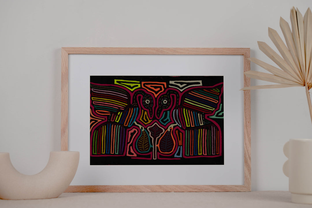 Rainbow Colors Lovebird Mola