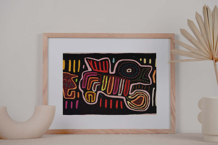 Black And Pink Running Puppy Dog Mola