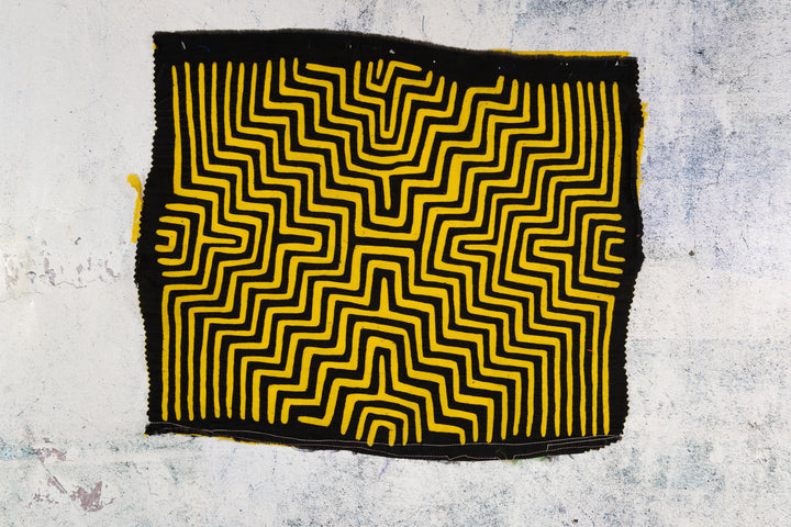 Vintage Black And Yellow Maze Mola