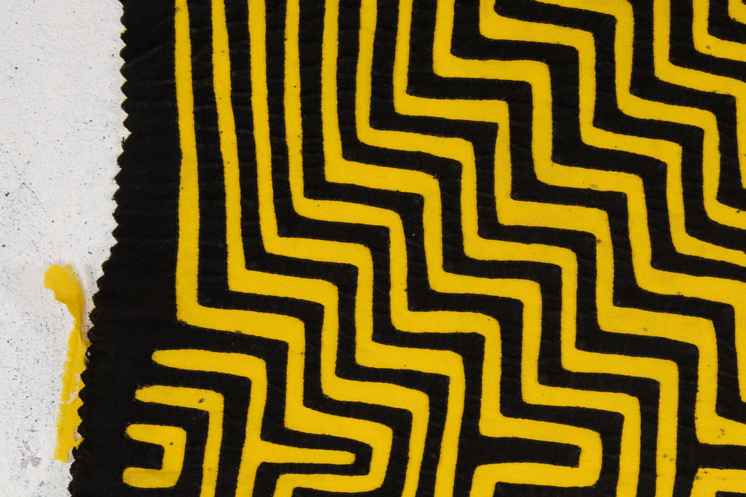 Vintage Black And Yellow Maze Mola