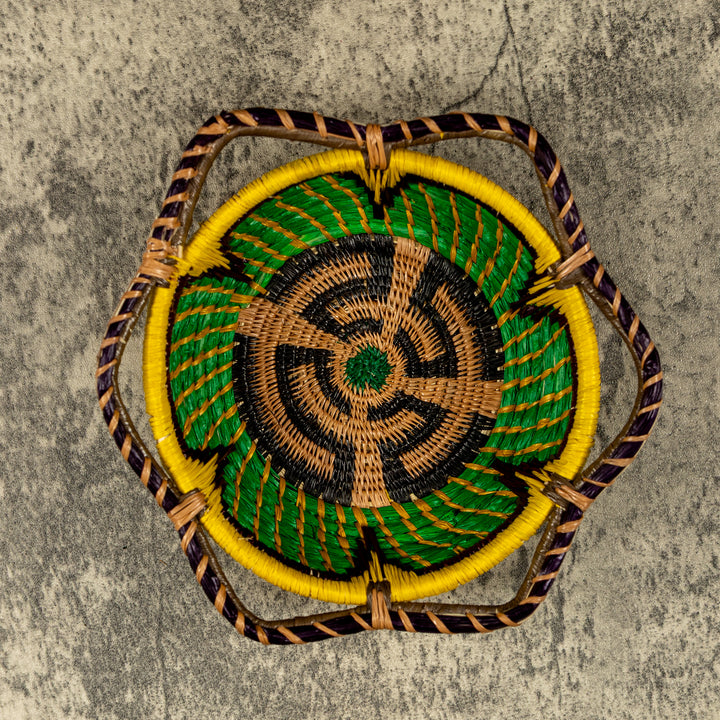 New Design Classic Hand Woven Plate Basket