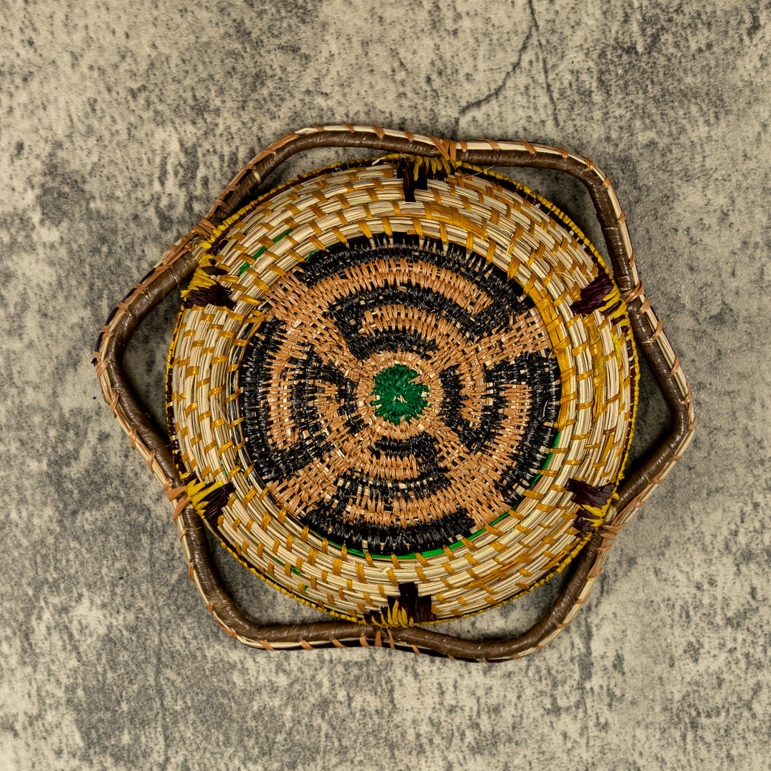 New Design Classic Hand Woven Plate Basket