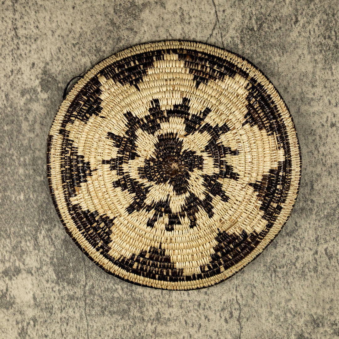 Black And White Hand Woven Plate Basket