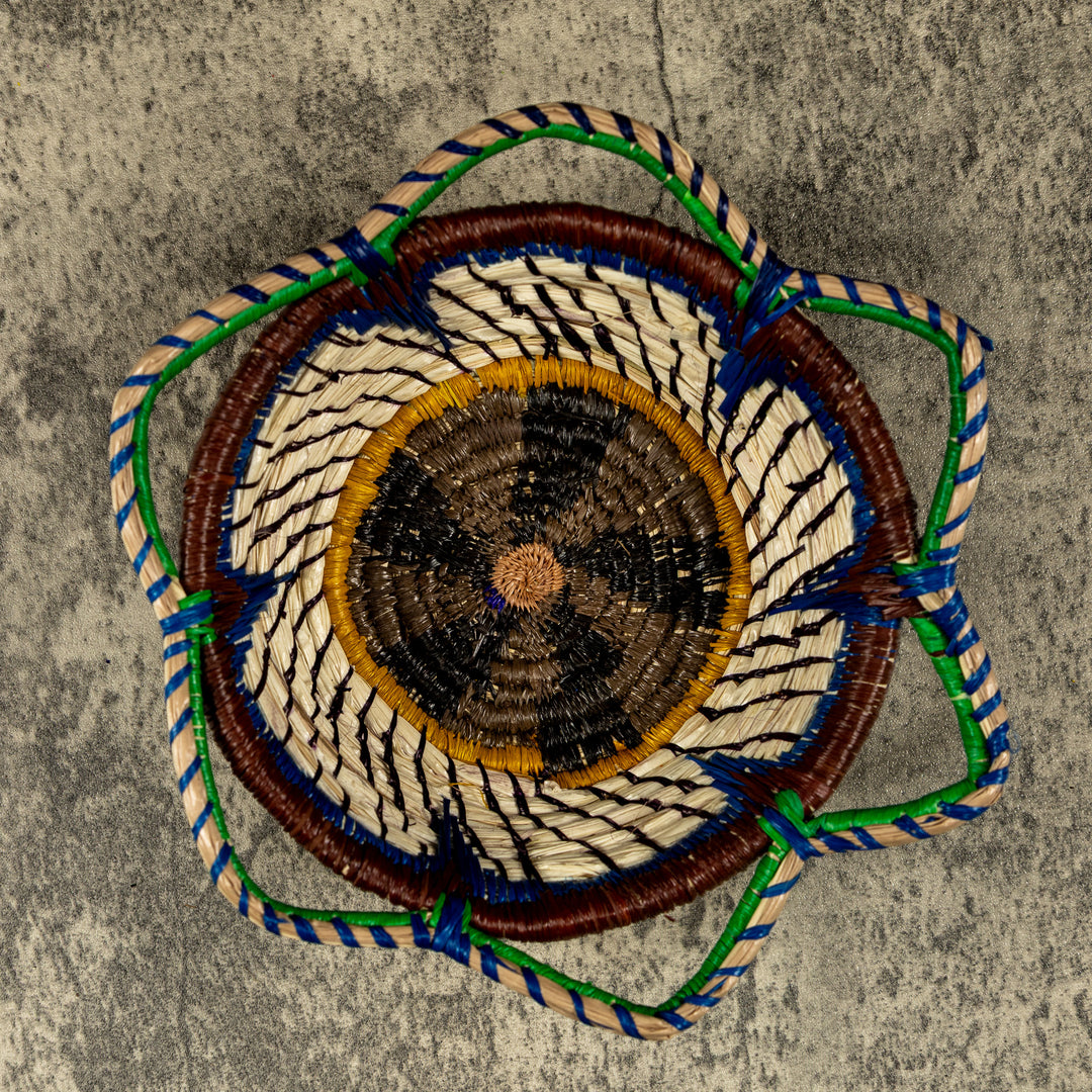 New Design Classic Hand Woven Plate Basket