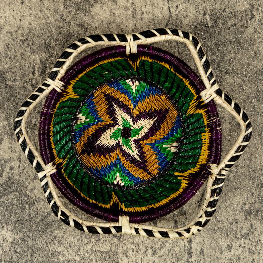 New Design Classic Hand Woven Plate Basket