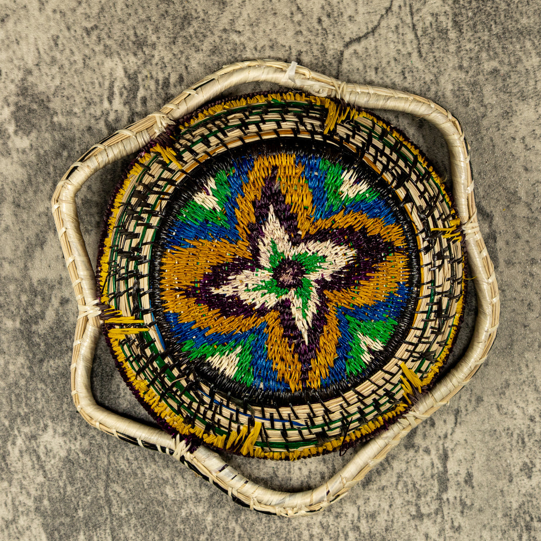 New Design Classic Hand Woven Plate Basket