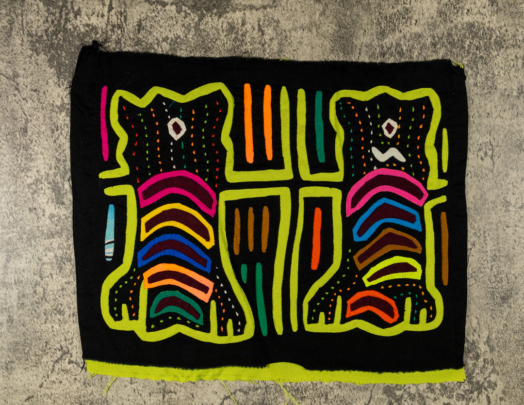 Jungle Cyclop Square Dance Mola